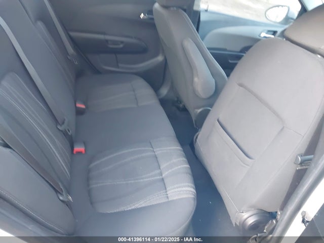 CHEVROLET SONIC LT AUTO - 8