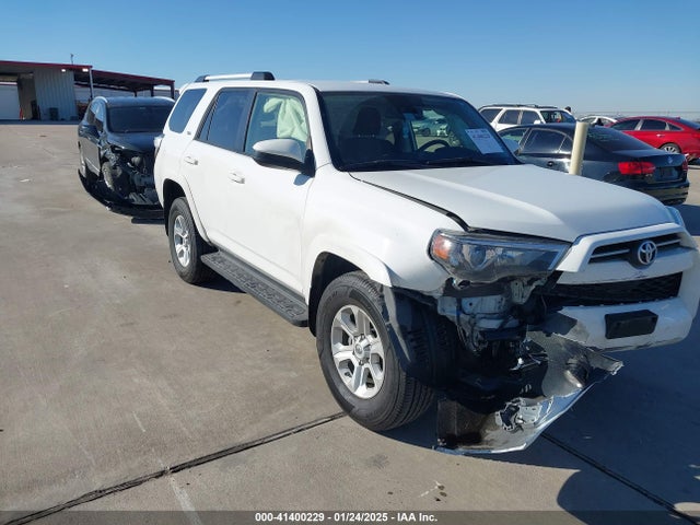 2021 TOYOTA 4RUNNER SR5