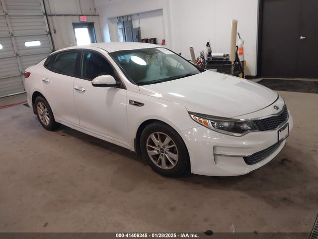 2017 KIA OPTIMA LX