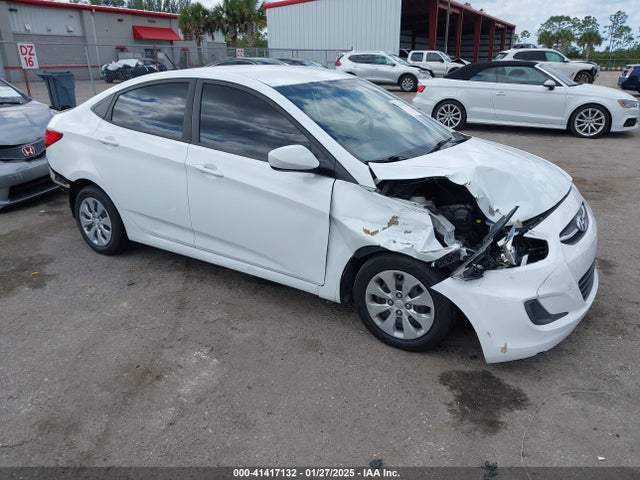 2015 HYUNDAI ACCENT GLS