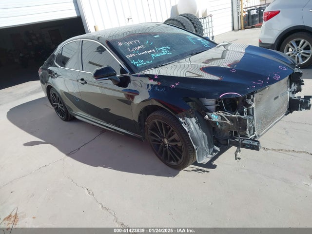 2021 TOYOTA CAMRY XSE