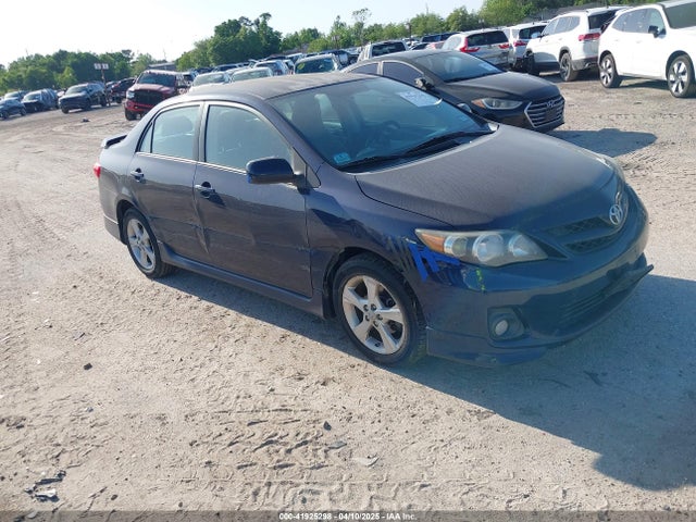 2013 TOYOTA COROLLA S