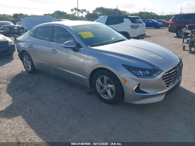2021 HYUNDAI SONATA SE