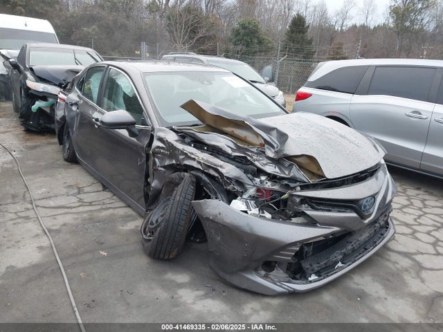 2019 TOYOTA CAMRY LE