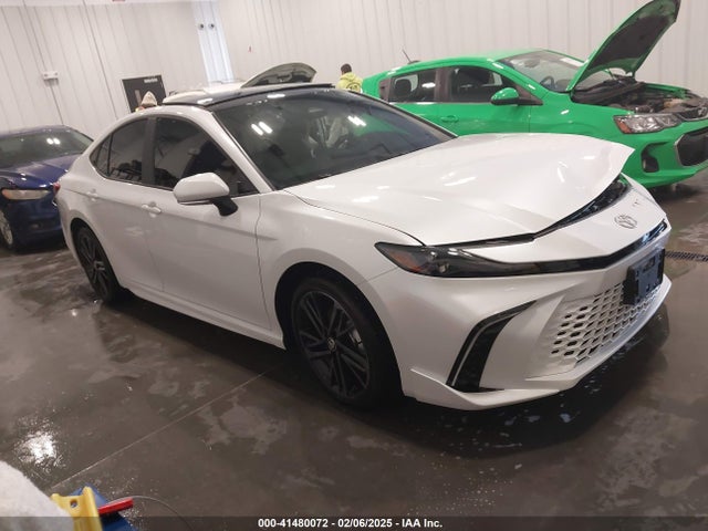2025 TOYOTA CAMRY XSE