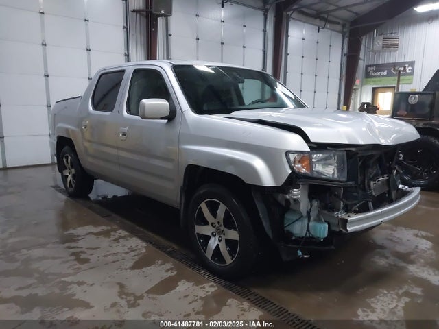 2014 HONDA RIDGELINE SE