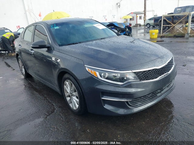 2017 KIA OPTIMA LX