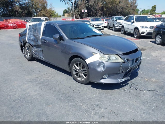 2013 LEXUS ES 