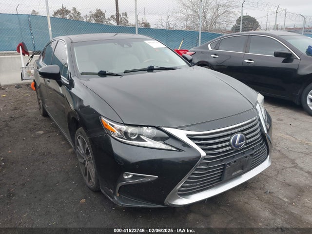 2016 LEXUS ES 