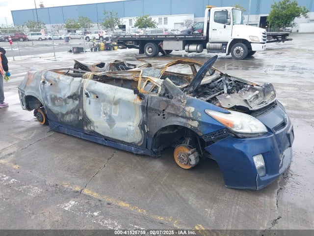 2010 TOYOTA PRIUS III