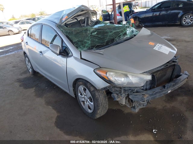 2015 KIA FORTE LX