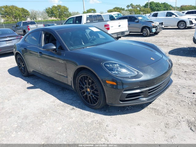 2020 PORSCHE PANAMERA 4/4 10 YEARS EDITION