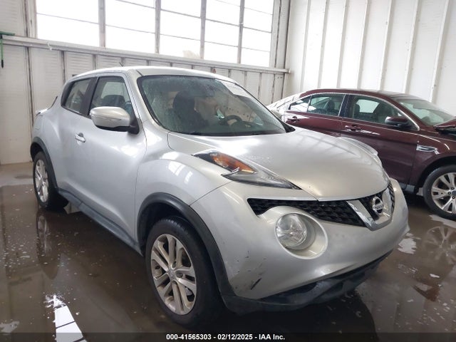 2017 NISSAN JUKE S