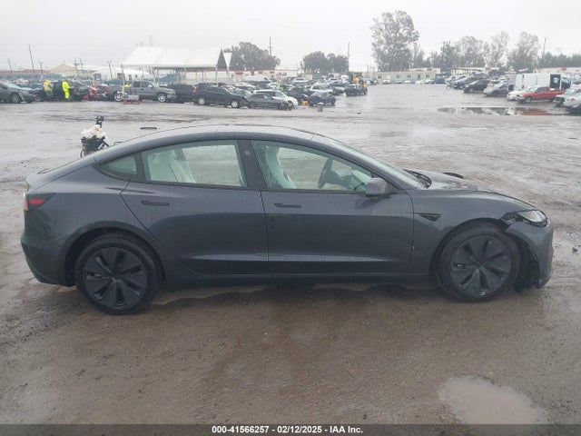 2024 Tesla MODEL 3 LONG RANGE DUAL MOTOR ALL-WHEEL DRIVE 缩略图 14