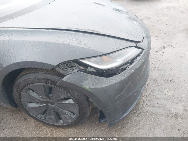 2024 Tesla MODEL 3 LONG RANGE DUAL MOTOR ALL-WHEEL DRIVE 缩略图 23