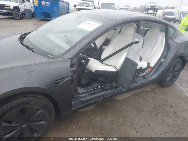 صورة 6 لـ 2024 Tesla MODEL 3 LONG RANGE DUAL MOTOR ALL-WHEEL DRIVE