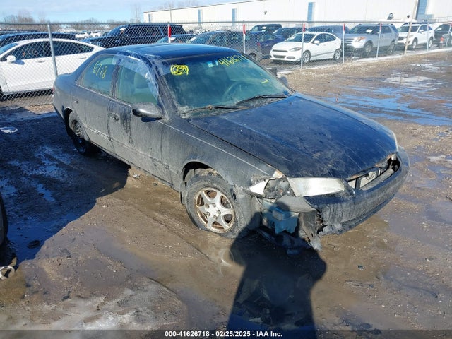 1999 TOYOTA CAMRY LE