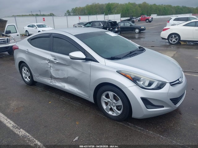 2015 HYUNDAI ELANTRA SE