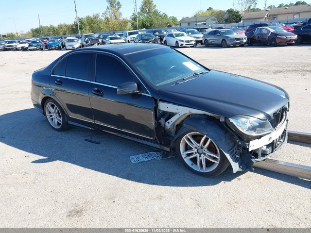 2012 MERCEDES-BENZ C 250 LUXURY/SPORT