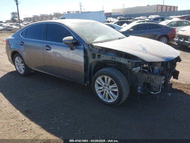 2014 LEXUS ES 