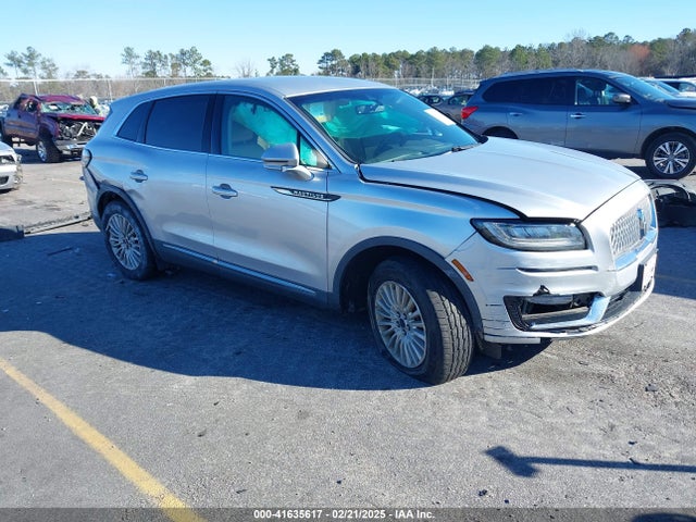 2019 LINCOLN NAUTILUS STANDARD