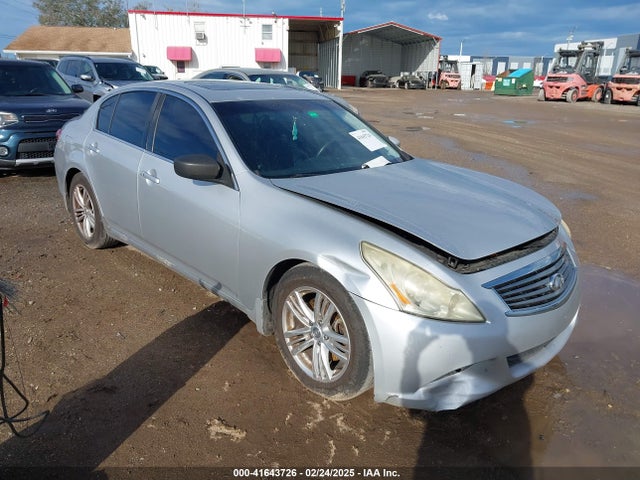 2011 INFINITI G37 JOURNEY