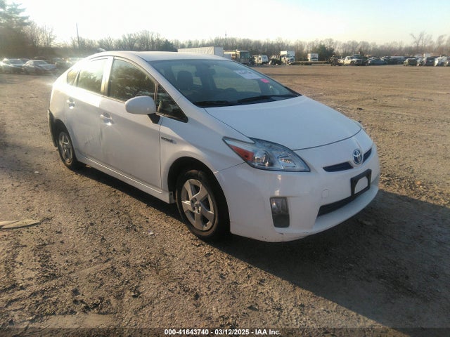2011 TOYOTA PRIUS TWO