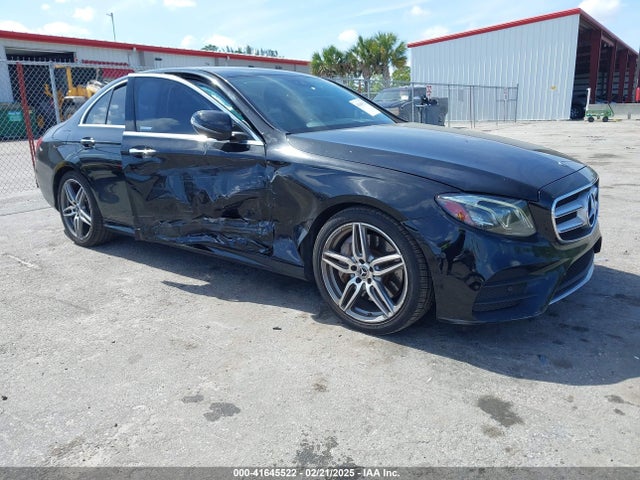 2019 MERCEDES-BENZ E 300 
