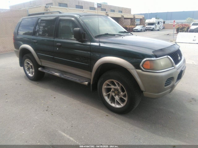 2002 MITSUBISHI MONTERO XLS