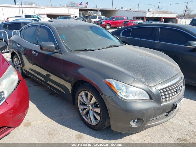 2012 INFINITI M37 