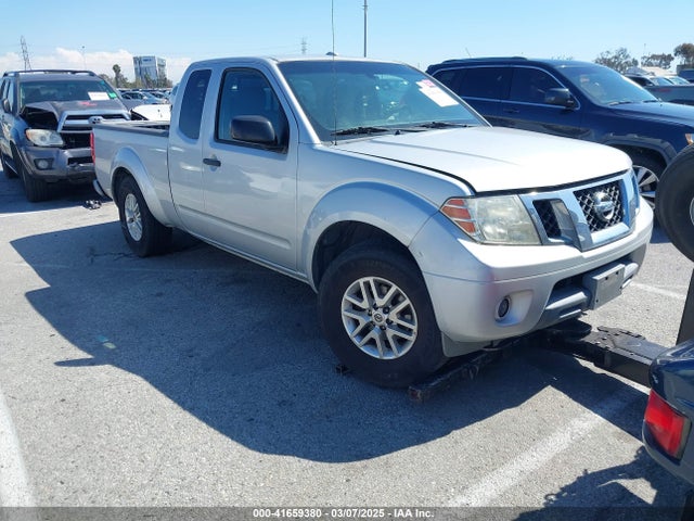 2014 NISSAN FRONTIER SV