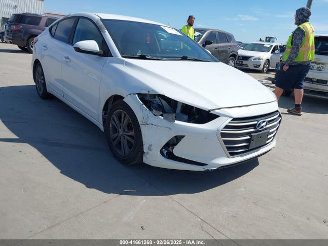 2017 HYUNDAI ELANTRA SE