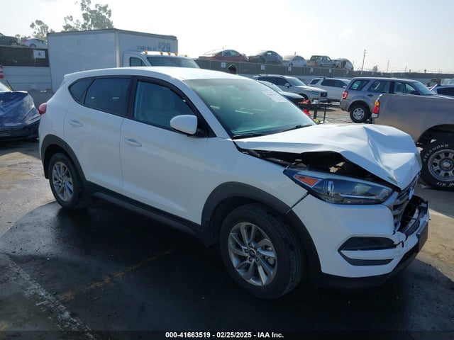 2018 HYUNDAI TUCSON SE