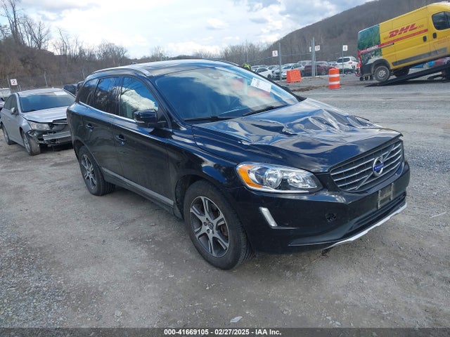 2015 VOLVO XC60 T6