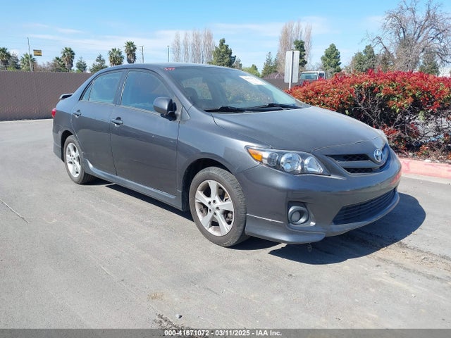 2013 TOYOTA COROLLA S