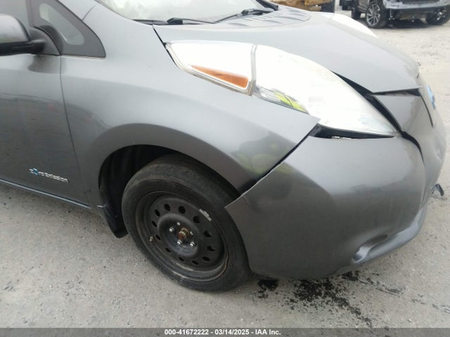 2015 NISSAN LEAF S