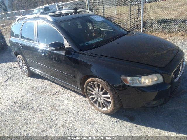 2008 VOLVO V50 T5