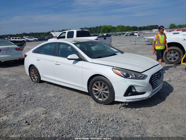 2018 HYUNDAI SONATA SE