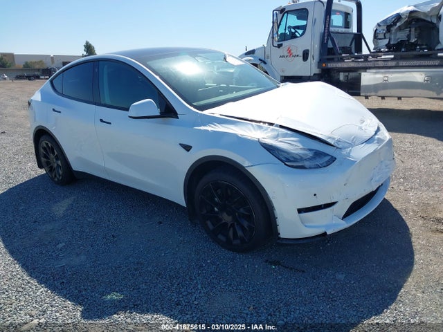 2022 TESLA MODEL Y LONG RANGE DUAL MOTOR ALL-WHEEL DRIVE