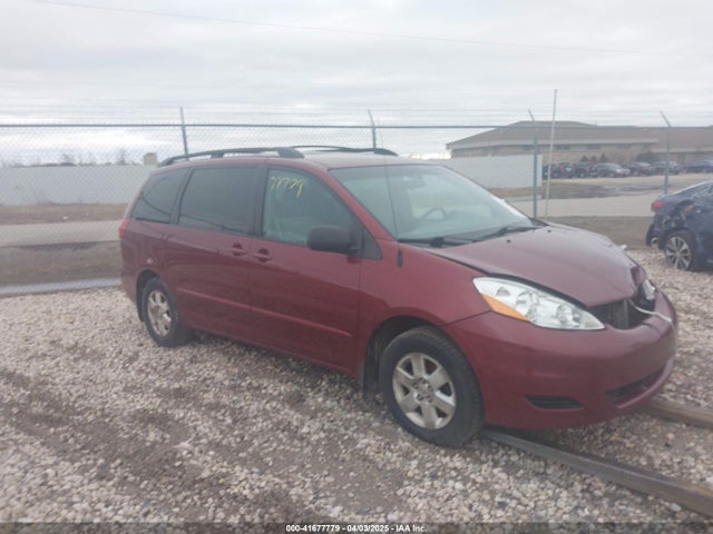 2007 TOYOTA SIENNA LE
