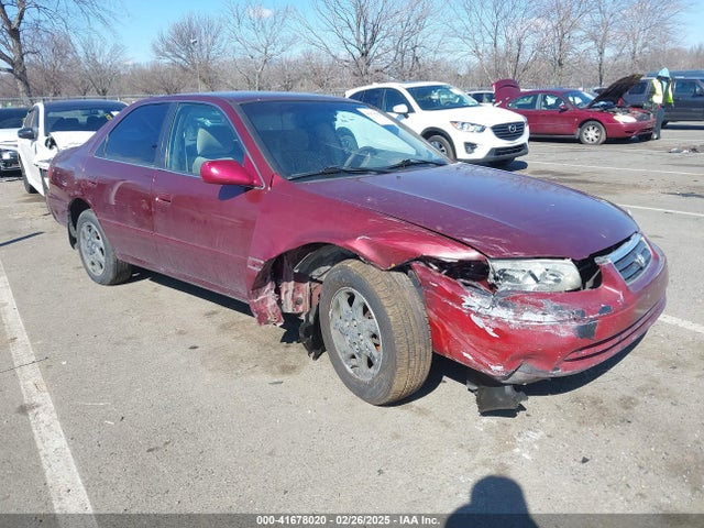 2001 TOYOTA CAMRY LE V6