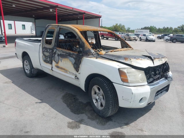2006 NISSAN TITAN SE