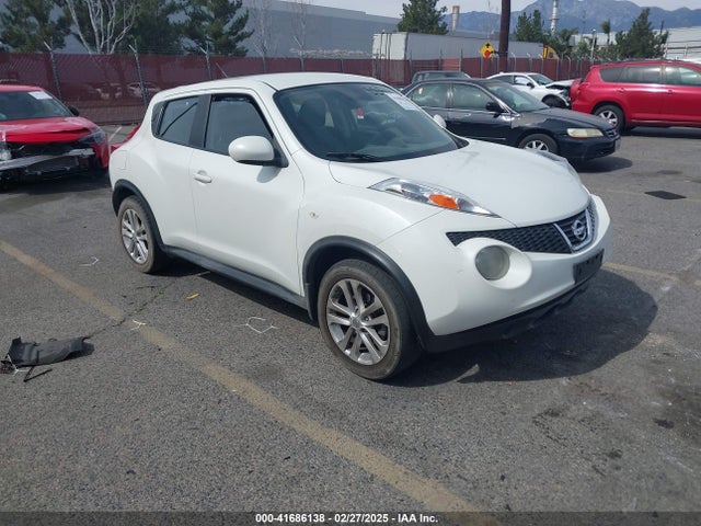 2013 NISSAN JUKE S