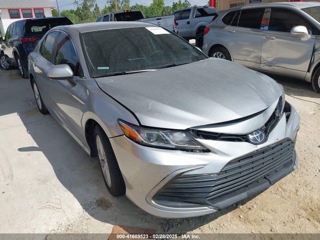 2022 TOYOTA CAMRY LE
