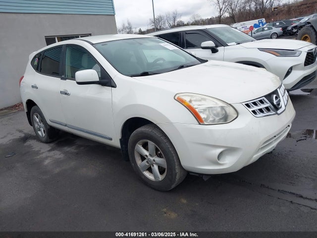 2013 NISSAN ROGUE S