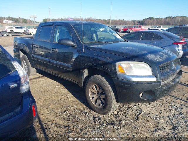 2009 MITSUBISHI RAIDER LS