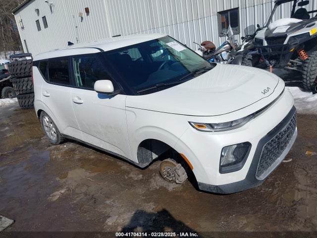 2022 KIA SOUL LX
