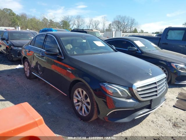 MERCEDES-BENZ E 300 – zdjęcie z aukcji, lot #41705366