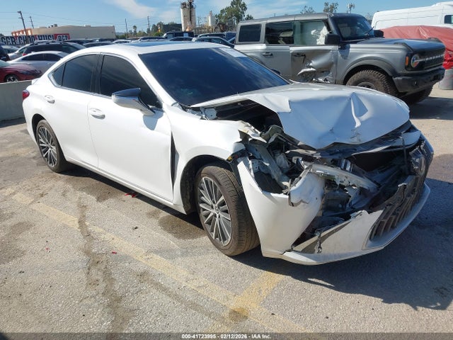 2023 LEXUS ES 