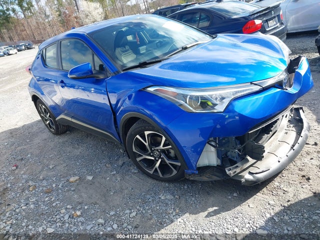 2019 TOYOTA C-HR XLE